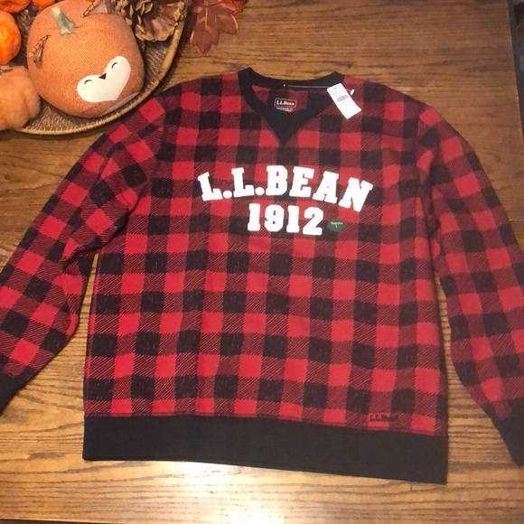 NWT L.L. Bean Classic Crew traditional fit Deep Red Checkered sweatshirt - Picture 1 of 7